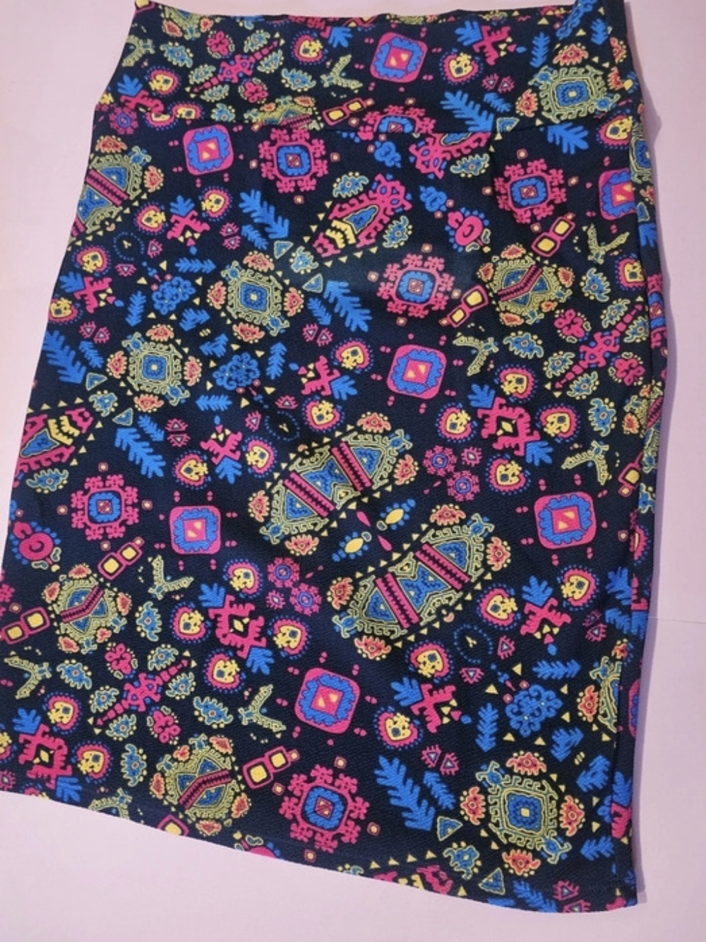 LuLaRoe Cassie Skirt Geometric Mini Black & Pink XL